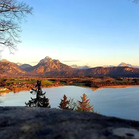 Apartment Alpenblick 11, Im Allgaeu, Bergblick Pur - Neueroeffnung! Halblech